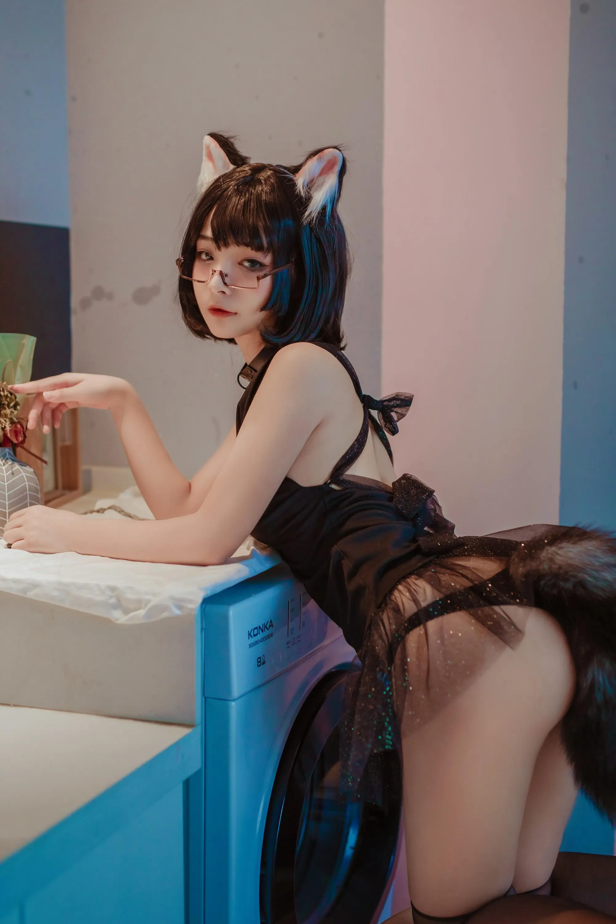 yuuhui玉汇 – NO.001 猫猫头黑裙子 [10P]插图7